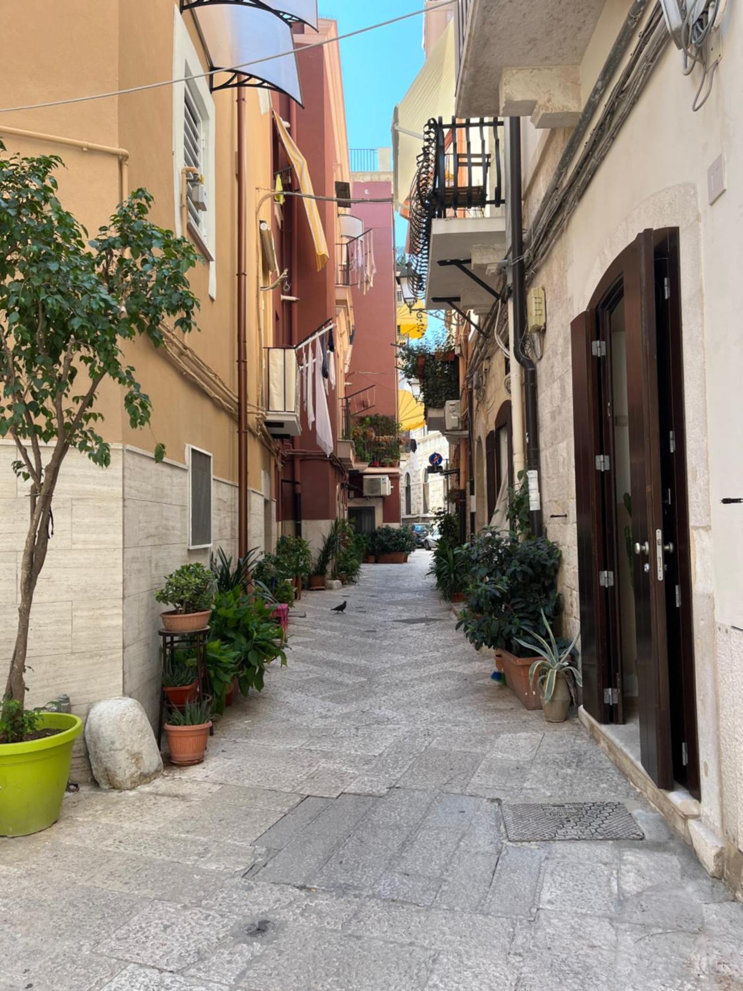 Ground Stone Apartment Bari Exterior photo